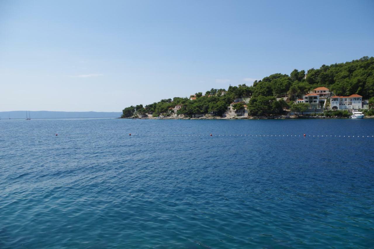 Holiday Home Nevista Sumartin Esterno foto